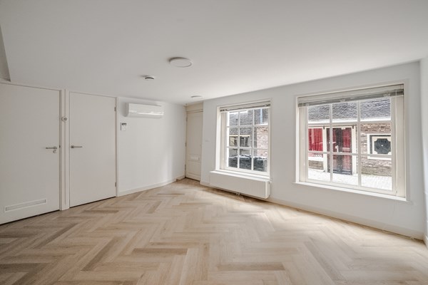 Medium property photo - Oude Nieuwstraat 1A, 1012 TD Amsterdam